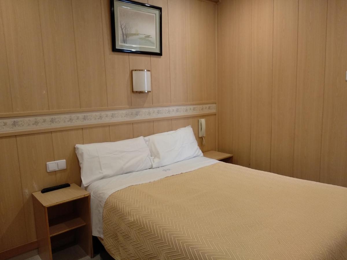 Pension Venecia Salou Exterior photo